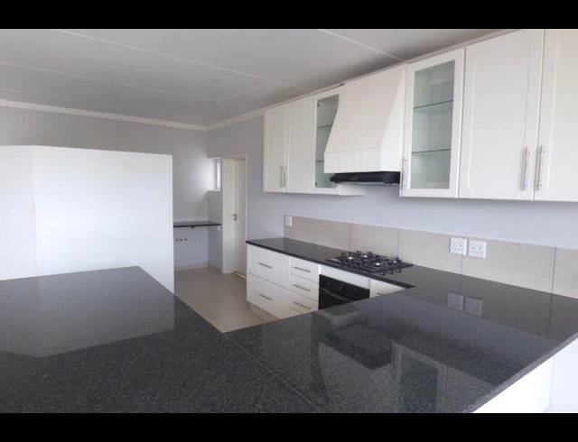 3 bed property to rent in NAHOON